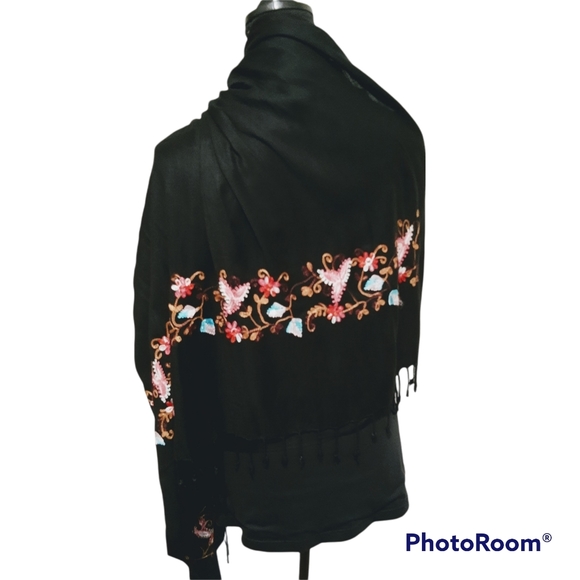 Soft Drapey Embroidered Long Shawl Wrap - Picture 3 of 8